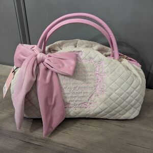 Juicy Couture - Elegant Pink and Cream Quilted Handbag